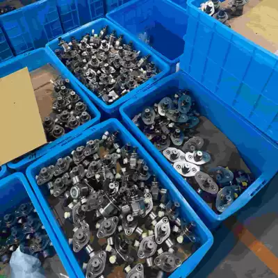 Oil pump, nozzle fuel pumps