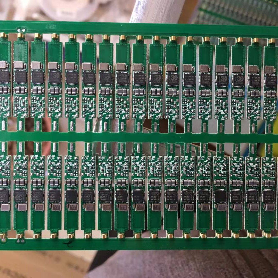 BK方案i7S i8 i9S i10 i11 i12低成本公模TWS蓝牙耳机无线充电仓