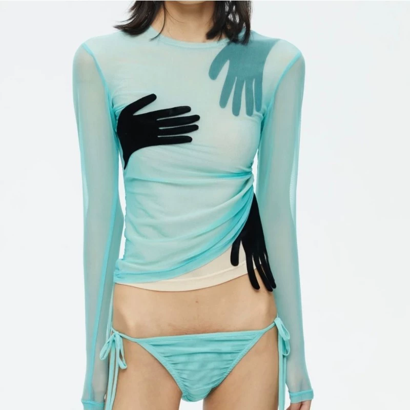 Европейская и американская горячая девушка 2023 осень новый чистый цвет сетка шить бархат ладонь с длинным рукавом перспективный пупок короткий топ