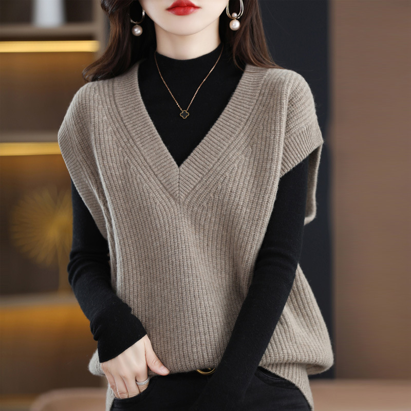 A principios de otoño 2024 nuevo chaleco de punto popular desgaste exterior de las mujeres suéter con cuello en V chaleco suelto top