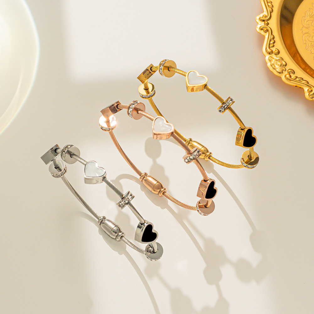 15g Weight Shell, Zircon Inlay Material Bangle Classification 1 Piece Quantity Weekend, Date Occasion Sweet Simple Style Heart Shape Titanium Steel Plating Inlay Shell Zircon Bangle