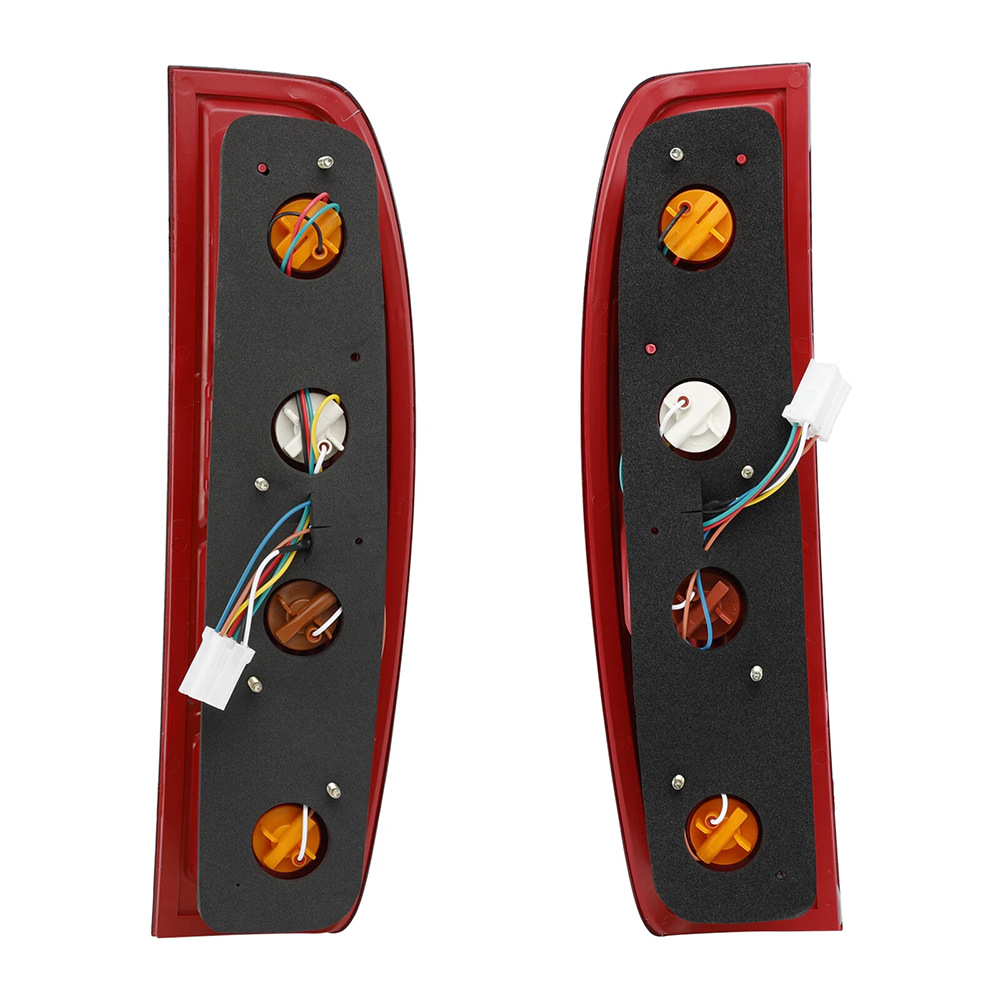 Aplicable a SAIC V80 conjunto de luz trasera luz combinada trasera luz de freno hacia atrás modelo original