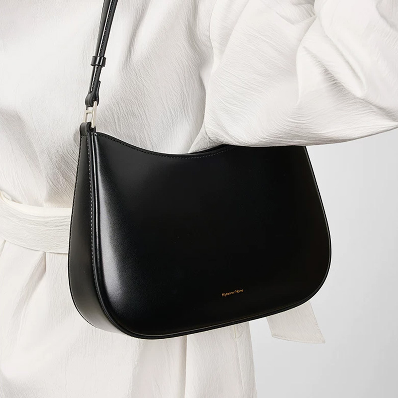 Cowhide Crescent Bag, Genuine Leather Underarm Bag, Large Capacity Commuter Handbag, Light Luxury Shoulder Baguette Bag, Same Style as Mlb