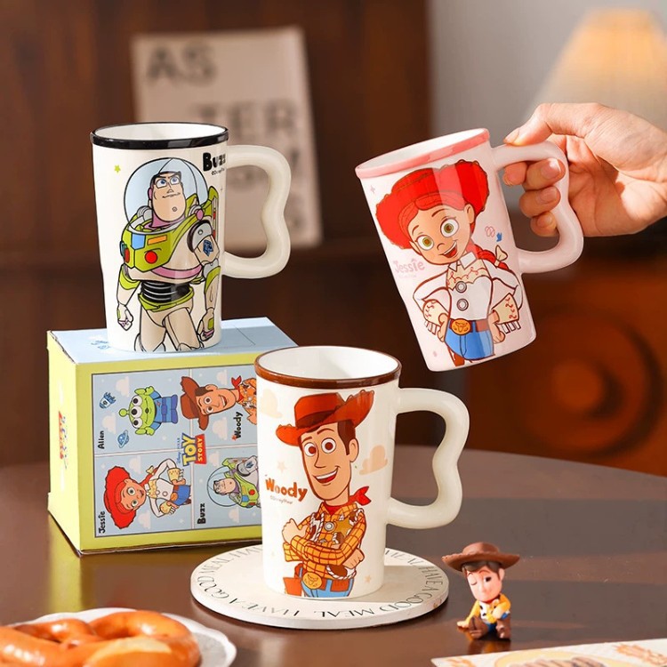 Tazas de Toy Story de gran capacidad de tazas de cerámica nuevas caricaturas de alto valor de pareja tazas de agua de oficina