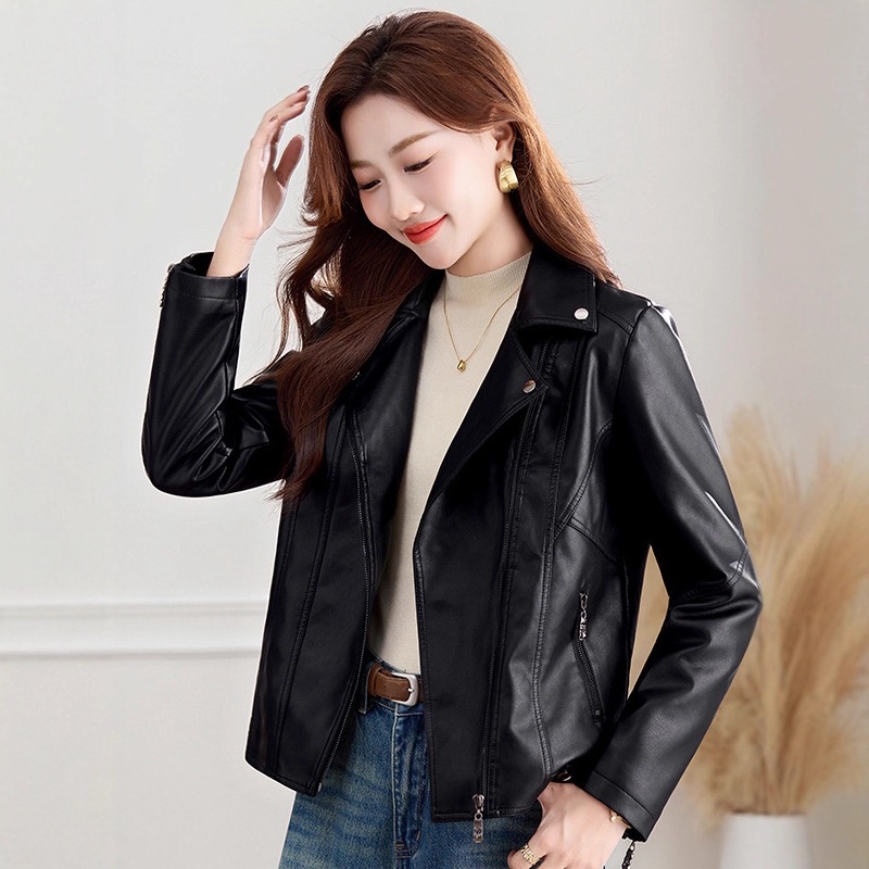 Women's Fleece Leather Jacket 2025 Autumn and Winter New Fashion Short Lapel Small Stylish Leather Jacket Top