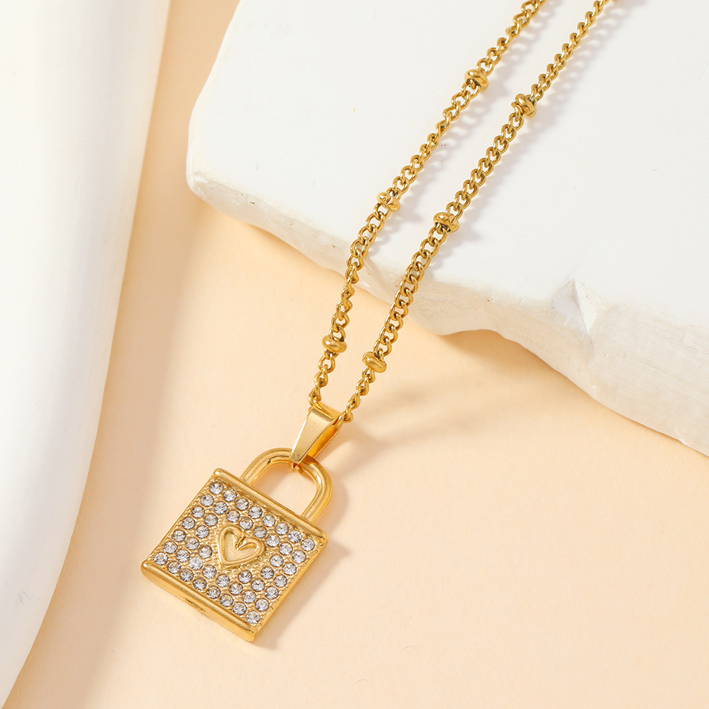 Colgante de acero inoxidable de estilo europeo y americano, collar de brazalete, accesorios de amor creativo, colgante de diamantes DIY