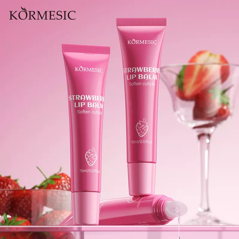 KORMESIC草莓小支便携护唇膏  Lip Balm唇部护理跨境厂家批发