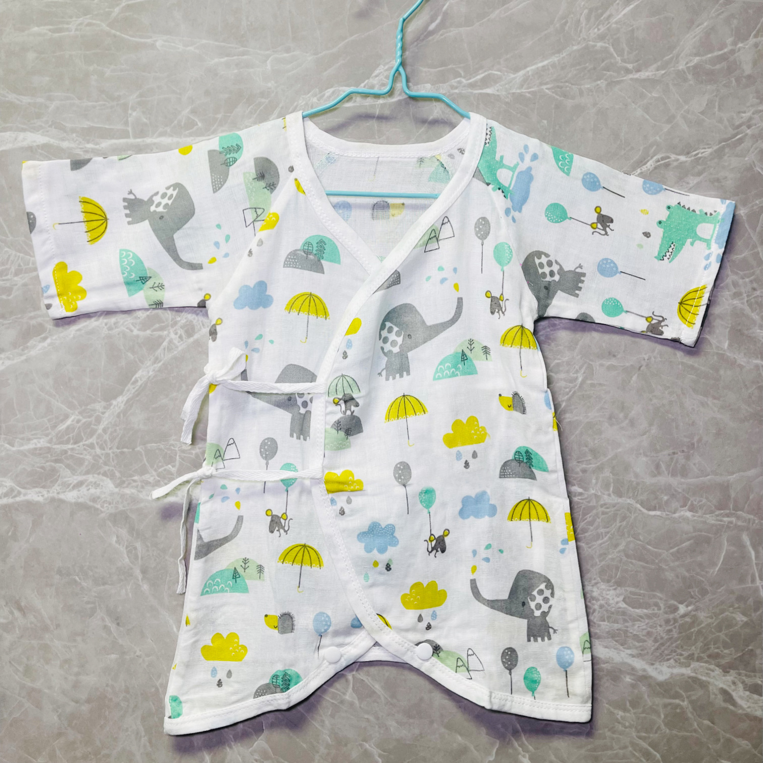 Double-layer gauze bodysuit for new born