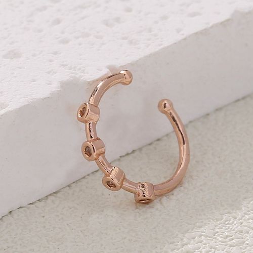 European and American personality trend hip-hop C-shaped copper micro-inlaid zircon body piercing zircon fake nose ring nose jewelry wholesale