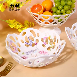 碗;果盘、果篮;喂养餐具