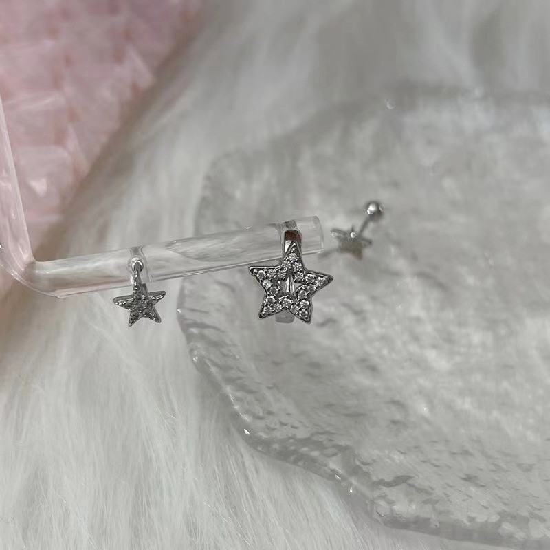 1 Piece Retro Star Alloy Inlay Rhinestones Earrings display picture 1