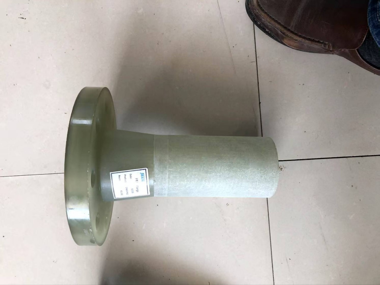 工厂供应玻璃钢管道配件 玻璃钢法兰 三通 玻璃钢管道弯头 联系