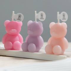 かわいいミニ熊の形のアロマキャンドルカップの創意的な家庭装飾品カップルの親友の特色のお土産