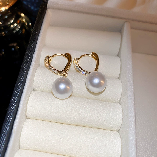 68#ear buckle-gold-love (real gold plating)