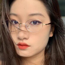 �����ͬ���������Բ�����۾���Ů�����������ɫ����С���۾�