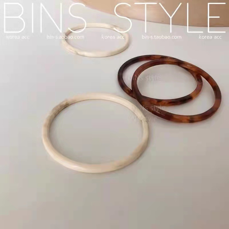 South Korean import beige goods