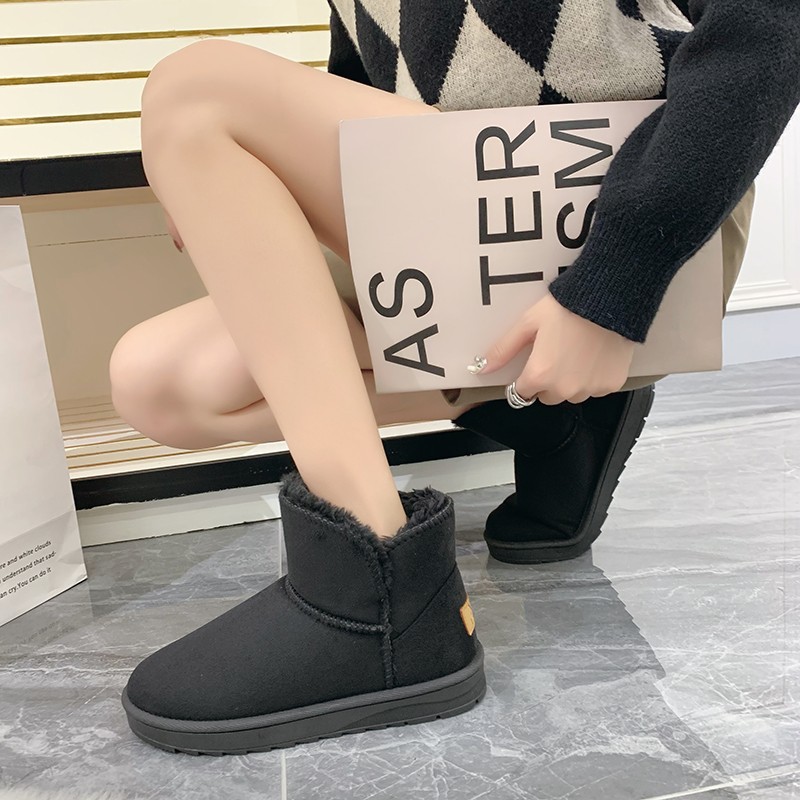 fashionable winter keep warm solid color low boots platform