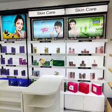 廠家設計化妝品展示櫃產品展示架美容院護膚品背櫃彩妝櫃陳列架