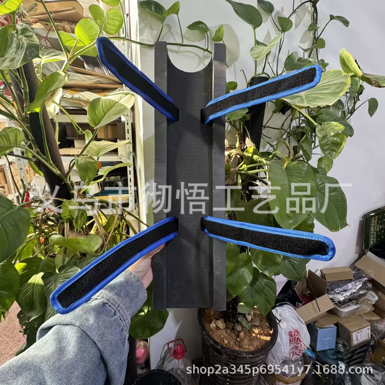 Cross-Border New Product Crawler Climber Recommended for Use in Lofts