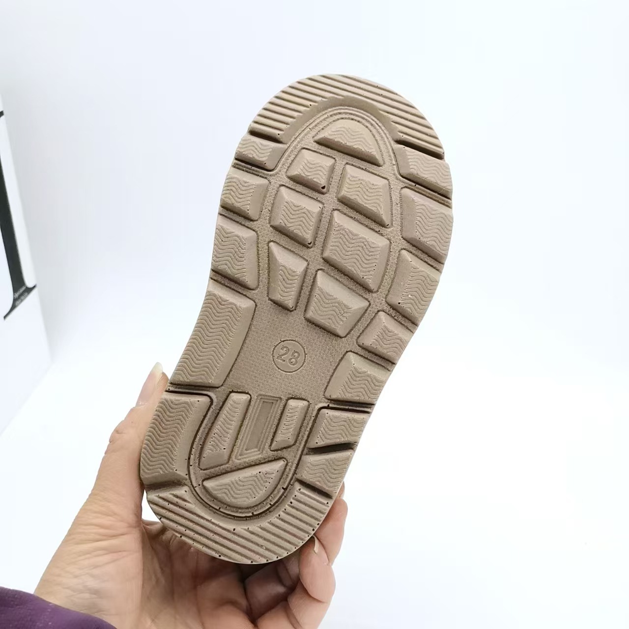 2025 invierno nuevo niño corto algodón casual corto invierno nuevo niño corto algodón casual botas cortas