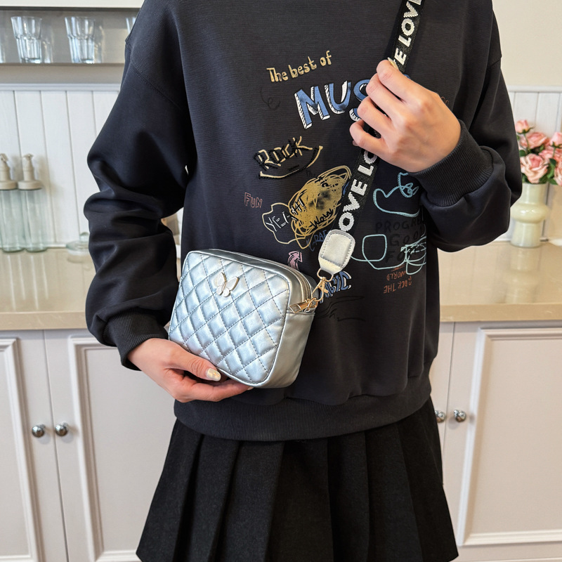 Bolsos de comercio exterior transfronterizo para niños, bolsos de hombro de moda, bordados de diamante, bolsos de cambio para niños y niñas, lindas mariposas para bebés.