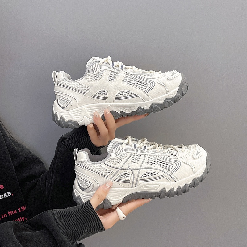 Aumentar la altura de la base gruesa de los zapatos de padres y mujeres, todo el nuevo verano delgado red transpirable, zapatos deportivos casuales de aspecto grande