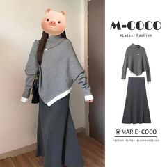 怠惰な風の灰色の高襟の不規則な偽の2つのセーターの女性の秋冬のゆったりしている高級感の厚いニットの上で…