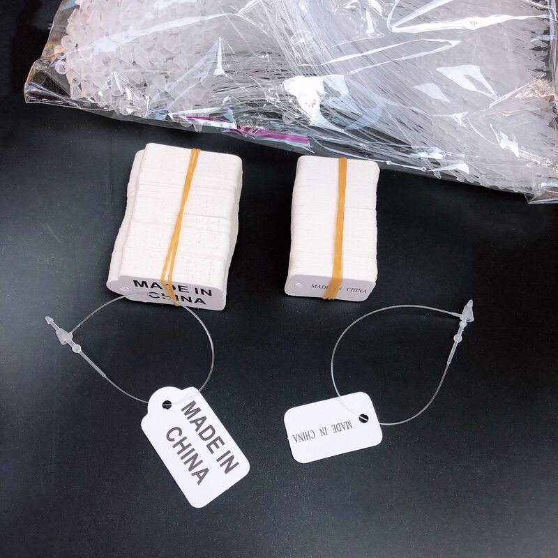 Factory direct discount China made small tag small elevator label hanging rope small paper card can be handwritten listing Factory direct discount China made small tag small elevator label hanging rope small paper card can be handwritten listing