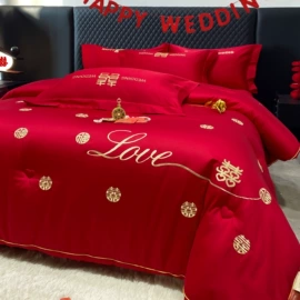 四件套;床罩床笠;纤维被