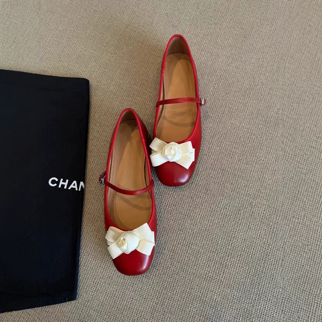Sheepskin version ~ small fragrant style camellia leather Mary Jane shoes women's autumn ballet style flat shoes ballet shoes ladle shoes