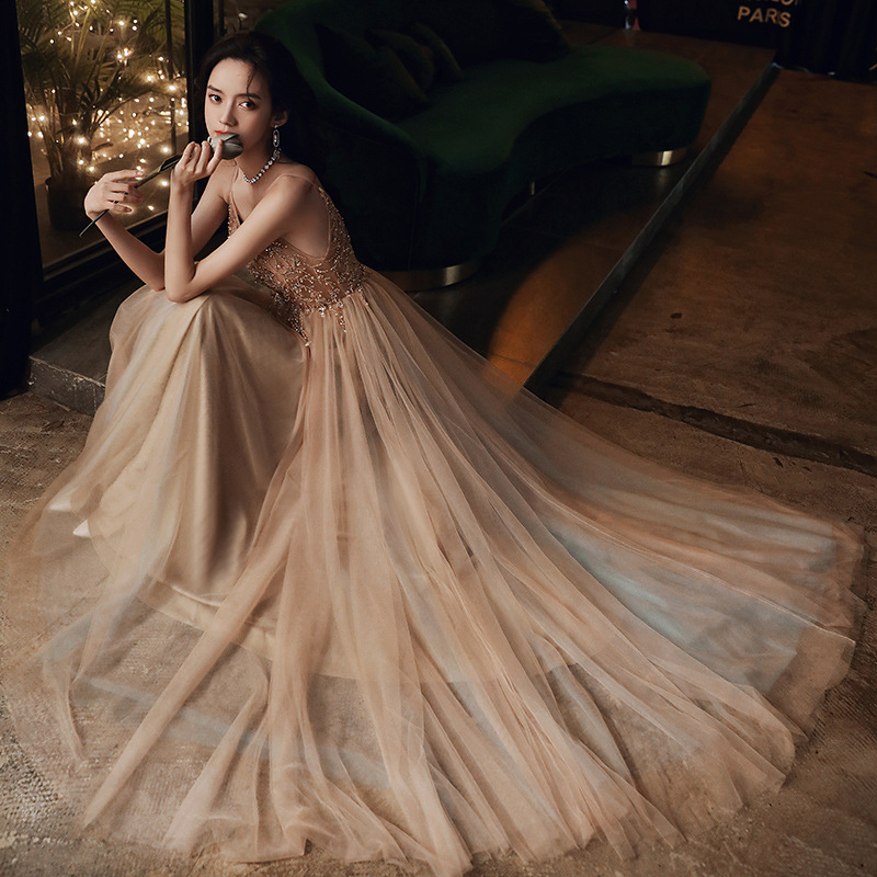 Vestido de noche para mujer, estilo verano 2026, vestido largo sin tirantes para fiesta anual, fiesta de cumpleaños, vestido elegante de hada para banquete.
