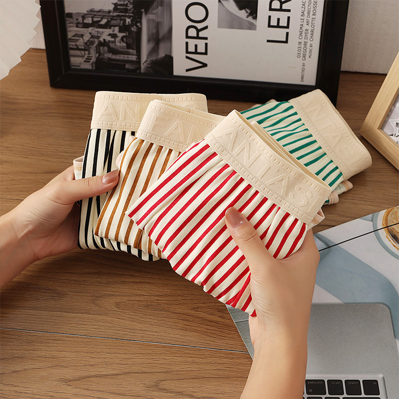 Men's Underwear Popular Personalized Printed Striped Cotton Arrow Pants Comfortable and Soft Cotton Youth Boxer Briefs Men's Underwear Popular Personalized Printed Striped Cotton Arrow Pants Comfortable and Soft Cotton Youth Boxer Briefs