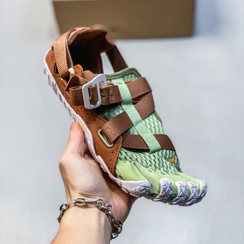 Real Five-Finger Shoes, Indoor Fitness Shoes, Squat Yoga Dance Shoes, Split-Toe Shoes, Squat Shoes, Men's and Women's Outdoor Hiking Shoes Real Five-Finger Shoes, Indoor Fitness Shoes, Squat Yoga Dance Shoes, Split-Toe Shoes, Squat Shoes, Men's and Women's Outdoor Hiking Shoes