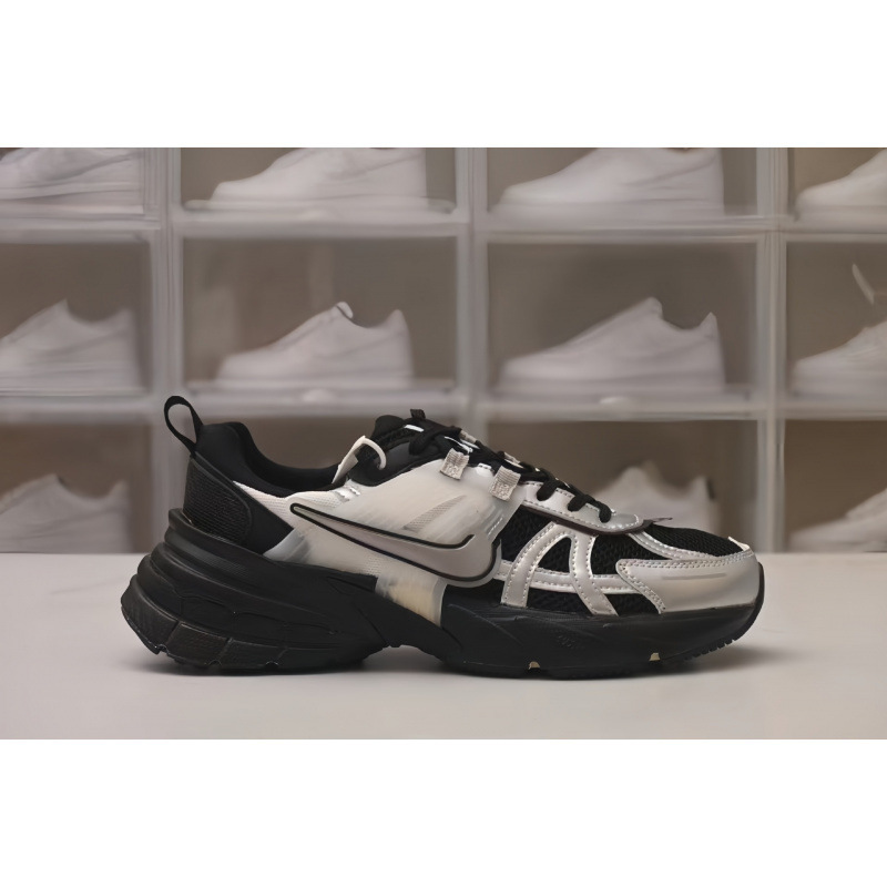 V2K Run - 흑백 팬더