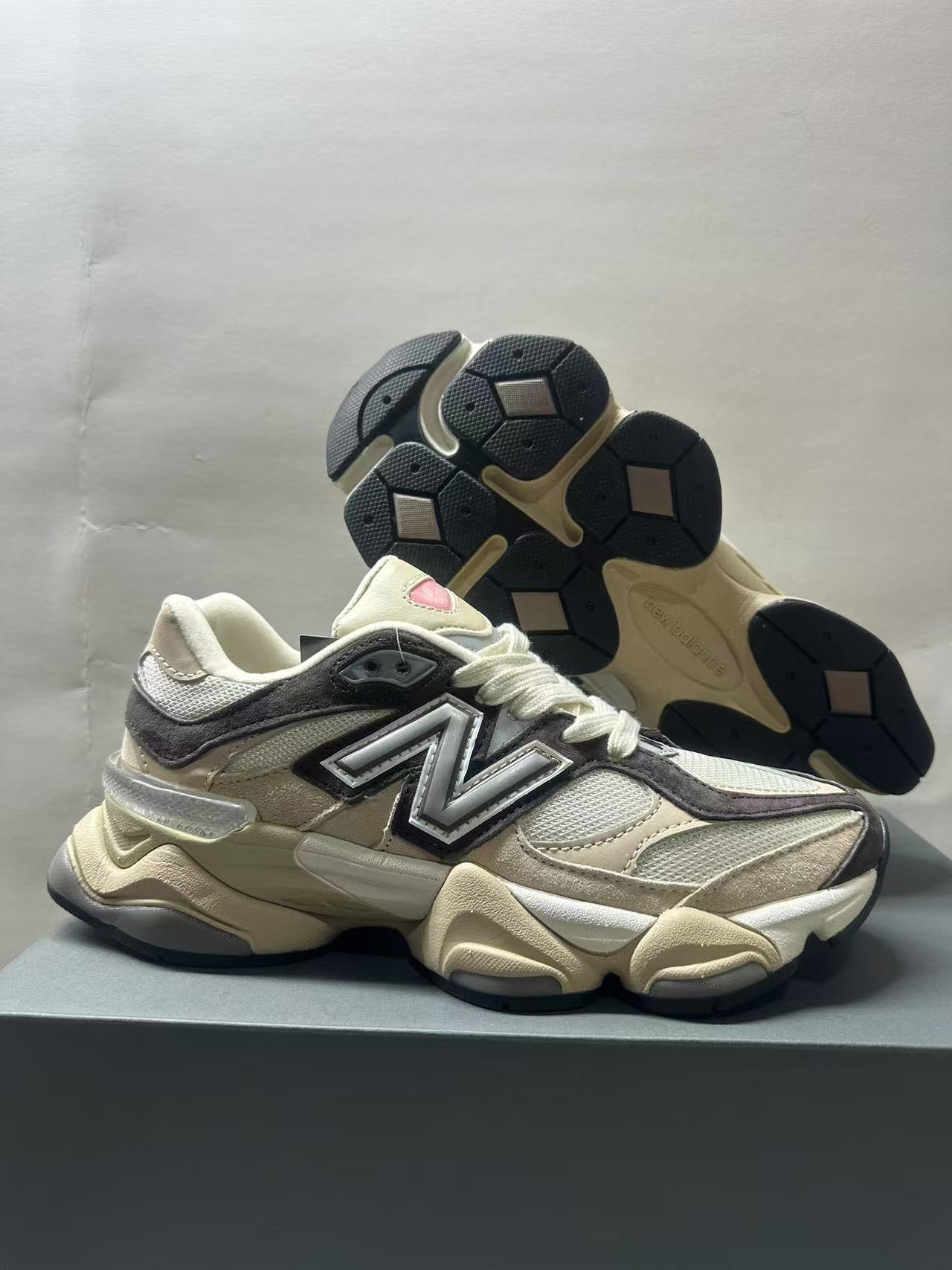 Zapatos Pitian puro comercio exterior original NB9060 tendencia de zapatos de papá retro altura pareja estudiantes hombres y mujeres zapatos deportivos para correr