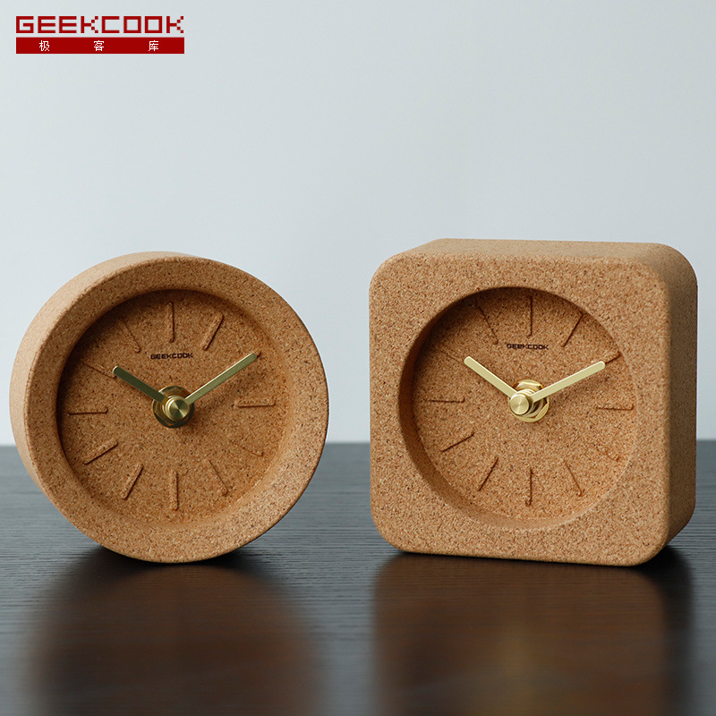 Simple environmental protection material cork clock: Sahara modern clock cork material silent movement clock