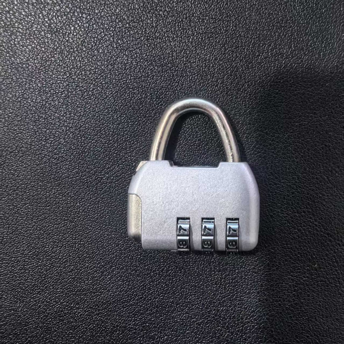 Caja de almacenamiento con tapa blanda catiónica con cerradura de contraseña Caja de almacenamiento plegable para guardar ropa, armario de juguetes, caja de almacenamiento de acabado