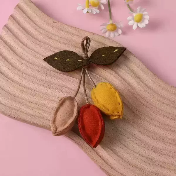 Fabric Walnut Flower Pendant Brooch Clothing Accessories Bag Accessories Materials Plant Leaves Straw Hat Decorations DIY