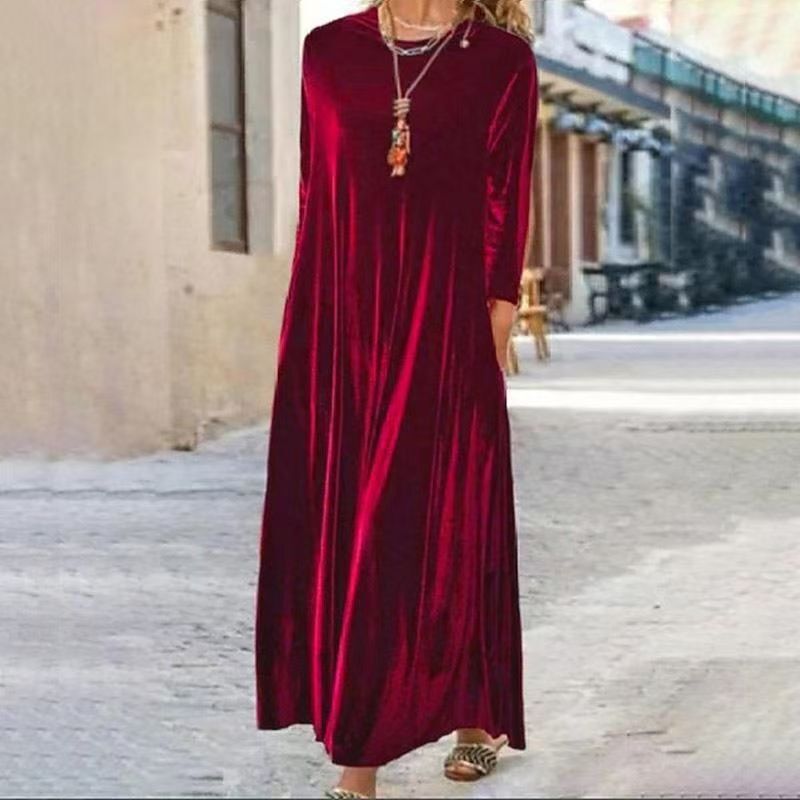 Velvet Dress, Elegant and Stylish, Long-Sleeved, 2025 Spring and Autumn New Style, Stacked Collar, Slimming, Tummy-Covering, Mid-Length Dress
