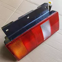 Подходящий с задним фонарем Howo Light Card в сборке Howman Titans главнокомандующий HOWO лампочки водонепроницаемый тормоза рулевого заднего фонаря