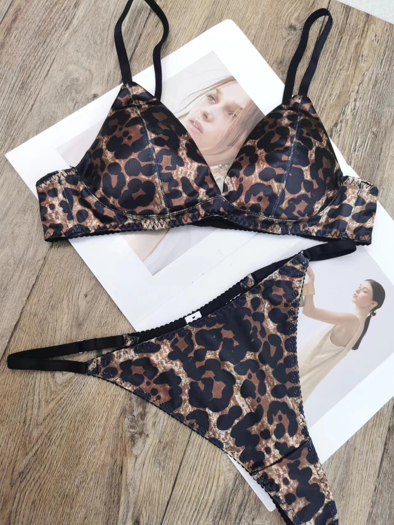 Sexy ropa interior francesa delgada sin marcas satén sin anillo de acero bra set de copa de pecho grande pequeña ropa interior grande