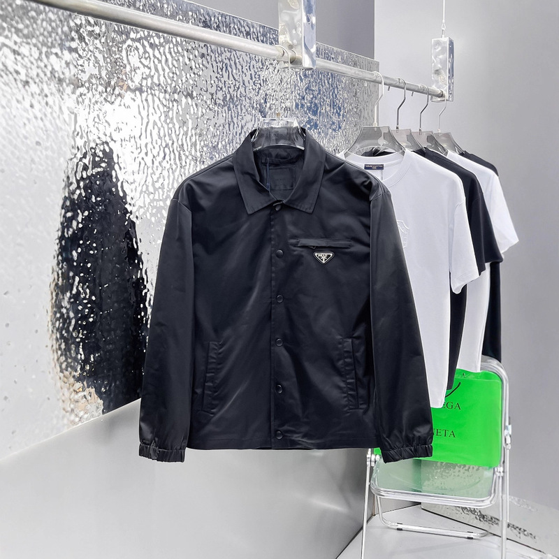 1.1 Correct Version 25 Lv Moncler Mlb Autumn/Winter Prada Nylon Blcg Letter Print Jacket for Men and Women 1.1 Correct Version 25 Lv Moncler Mlb Autumn/Winter Prada Nylon Blcg Letter Print Jacket for Men and Women