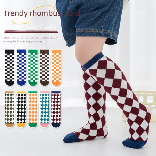 Children's crew socks with no heel, checkered design, new for 2024, suitable for older children and babies, fashionable diamond pattern