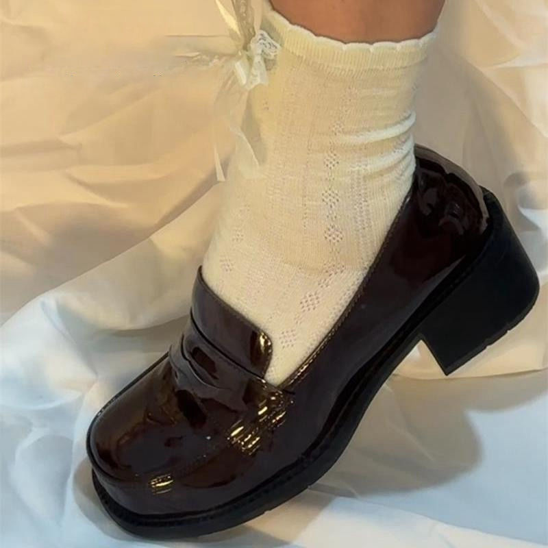 Zapatos de marizhen 2026 nuevos zapatos uniformes jk de talón alto brillante retro marizhen