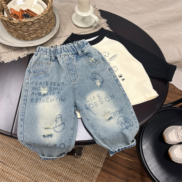 Blugi pentru copii, primăvară și bebeluși la modă pentru toamnă, versiune coreeană, model graffiti cu picior drept pentru băieți._voghion.com