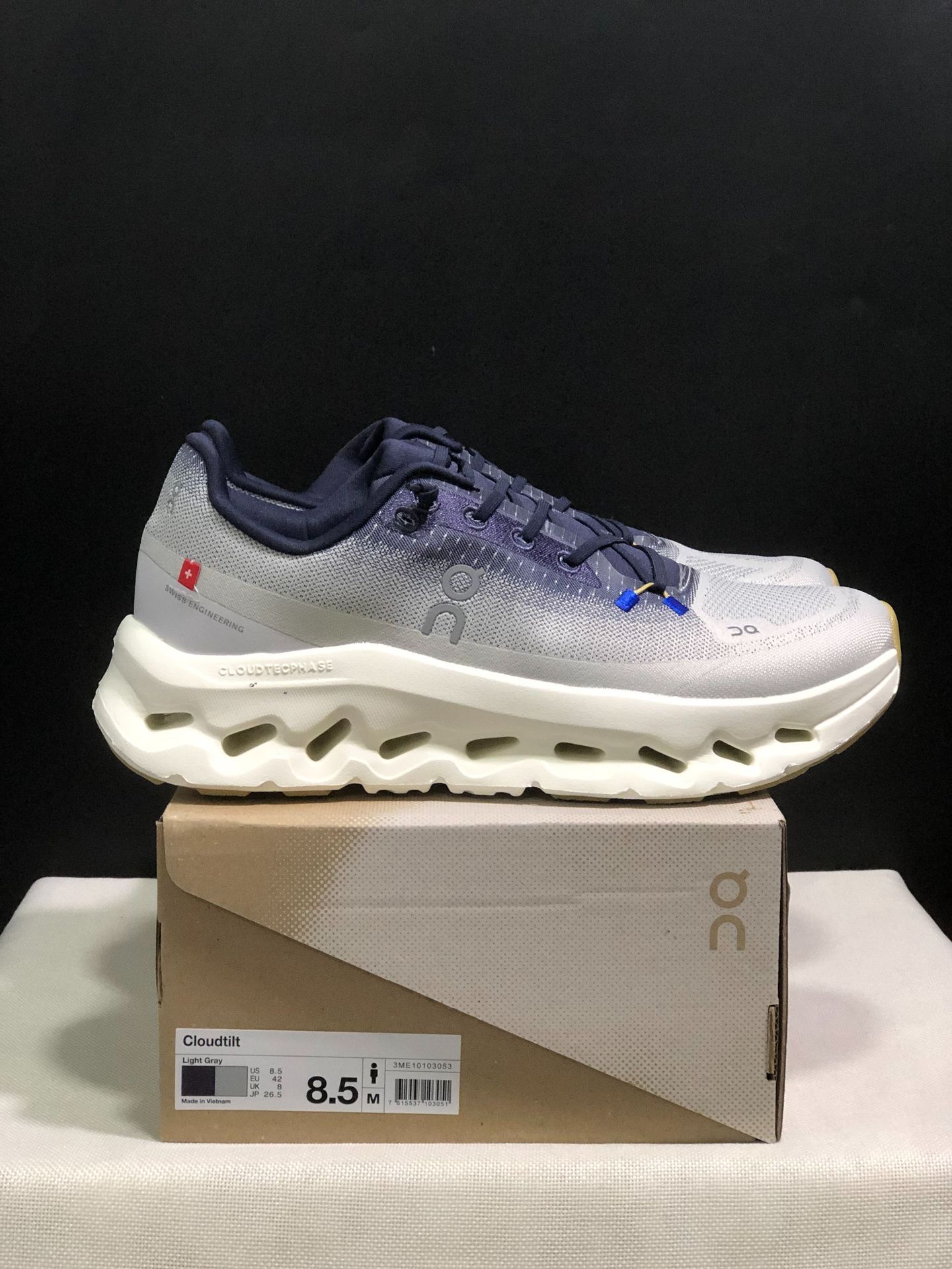 Gray blue white 36-45 / 36