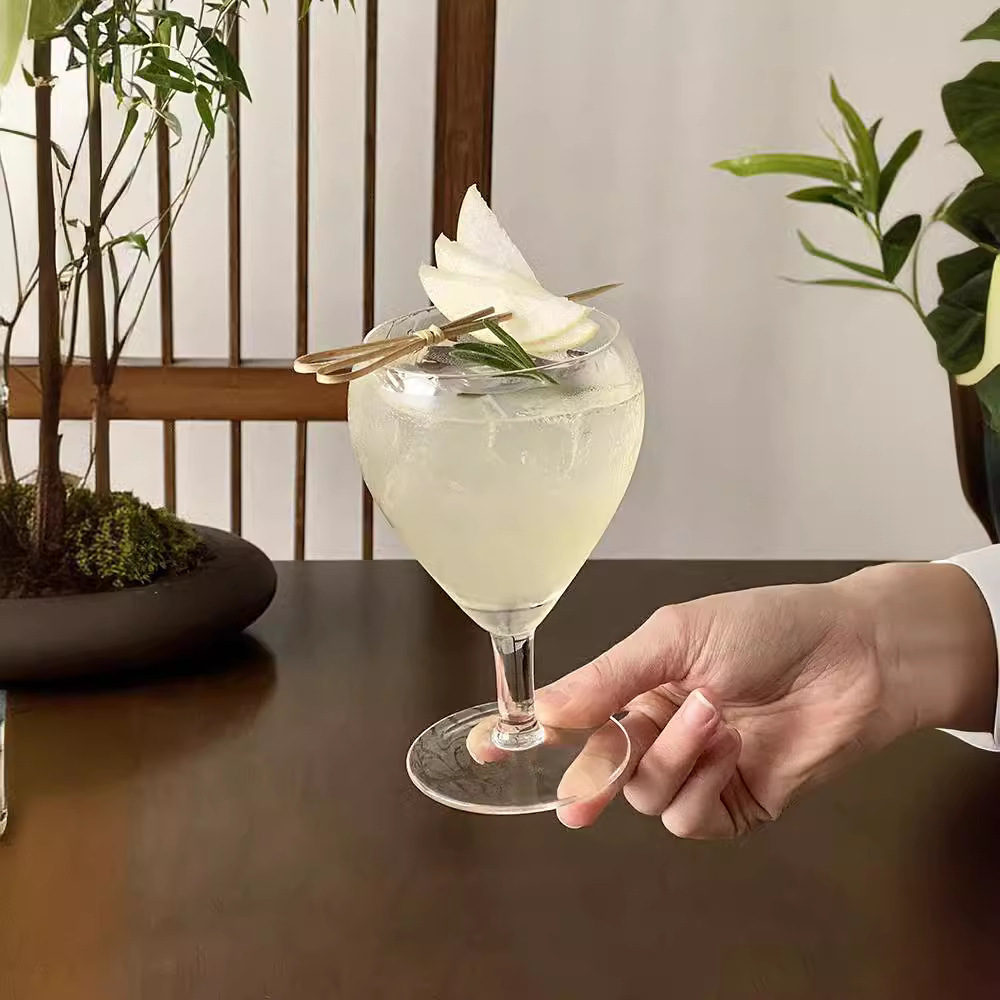 Vaso de goteo retro taza de té creativa taza de té de alto valor especial taza de bebida fría taza de jugo taza de cóctel de pies altos