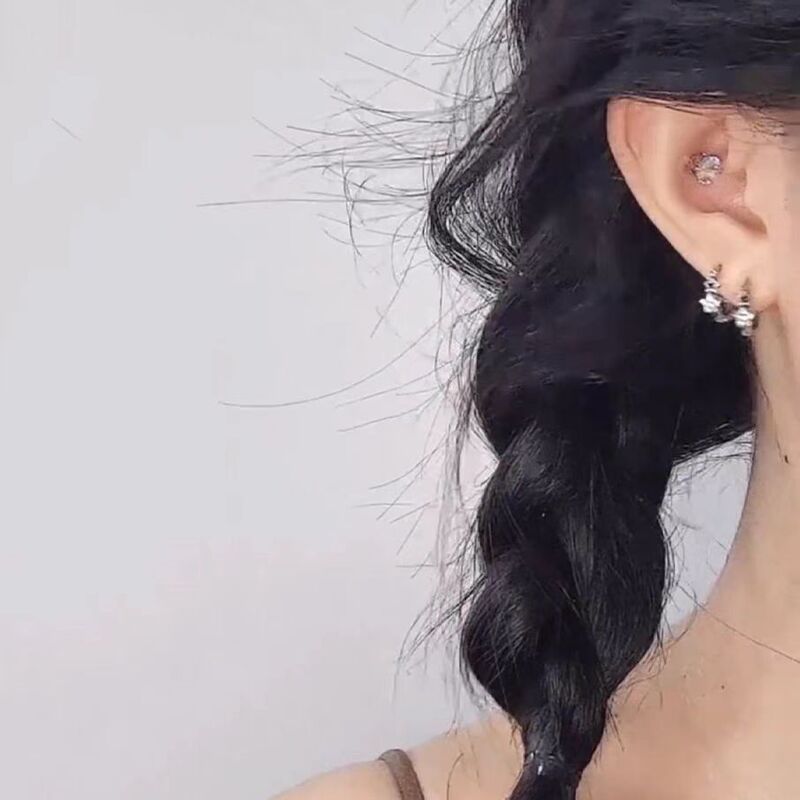 スターピアス～小さくて個性的な、寝るときに外さなくてもいいピアス、ニッチデザインピアス、女性向け高級ピアス|undefined