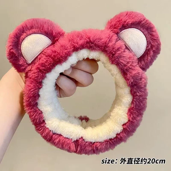 Strawberry Bear Hair Rose Red