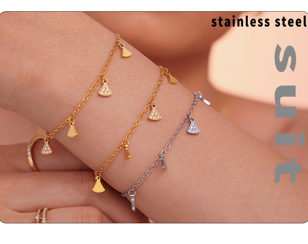 Minigonna geometrica con set di accessori multipli con zirconi intarsiati, collana, bracciale, acciaio al titanio placcato in oro vero, copricapo_voghion.com